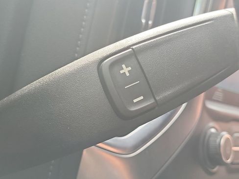 Used 2020 Chevrolet Silverado 1500 LT w/ All-Star Edition image 37