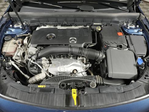 Certified 2023 Mercedes-Benz GLB 250 4MATIC image 35