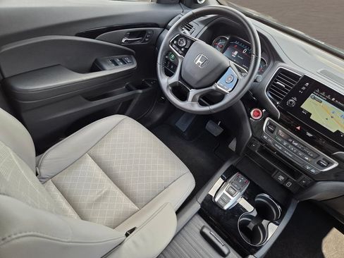 Used 2019 Honda Passport Touring image 15