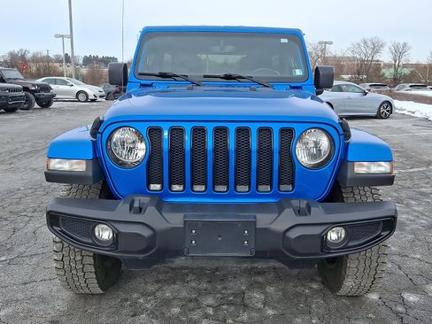 Used 2021 Jeep Wrangler Unlimited Sahara AWD/4WD image 19