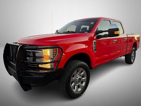 Used 2018 Ford F250 Lariat w/ Chrome Package AWD/4WD image 2