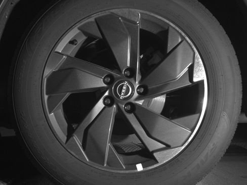 Used 2025 Nissan Rogue SV FWD image 13