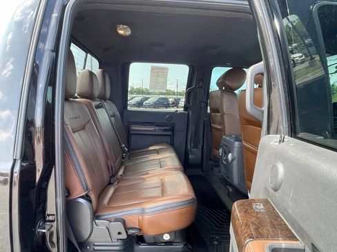 Used 2014 Ford F250 Platinum AWD/4WD image 34