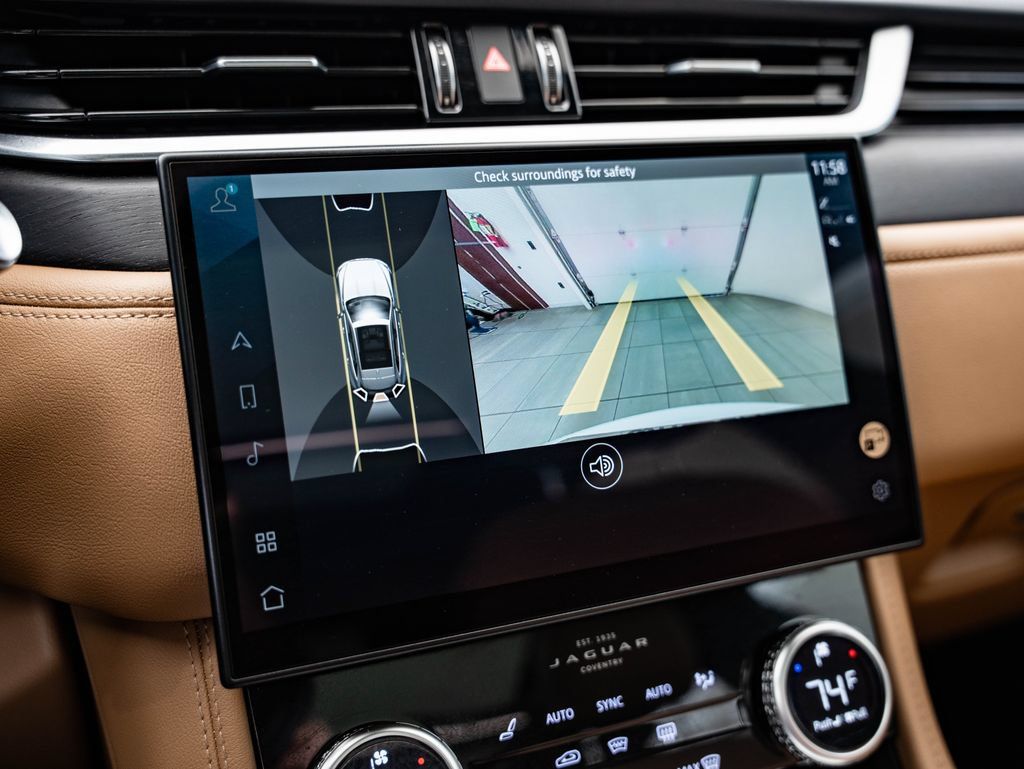 Used 2023 Jaguar F-PACE S AWD/4WD image 34