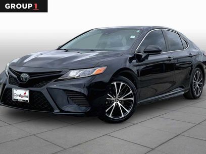 Used 2019 Toyota Camry SE