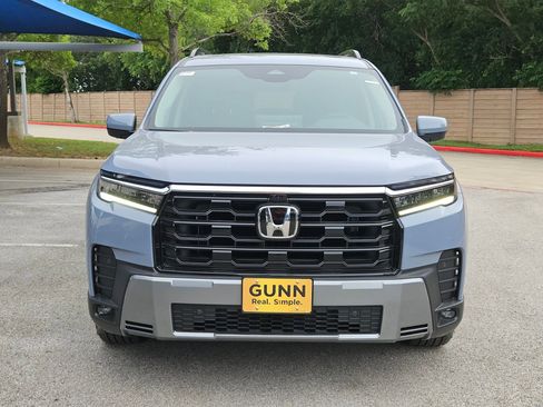 New 2026 Honda Pilot Touring image 8