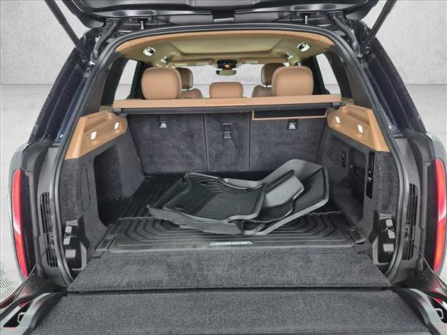 Used 2023 Land Rover Range Rover SE AWD/4WD image 6
