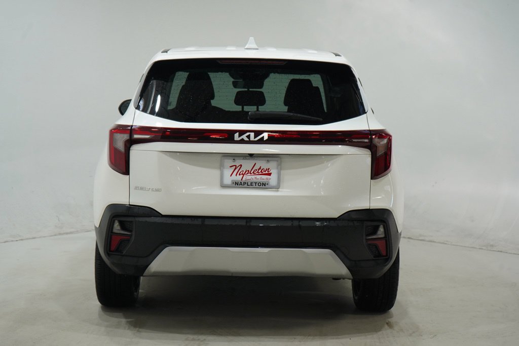 Used 2026 Kia Seltos LX FWD image 7