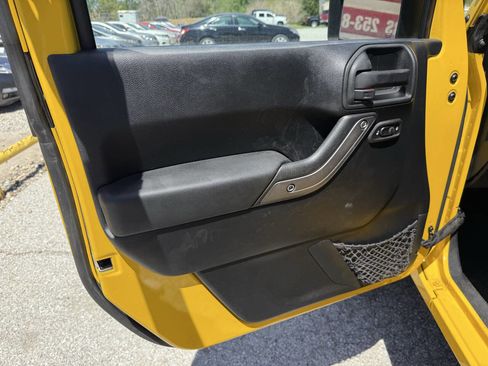 Used 2011 Jeep Wrangler Sport AWD/4WD image 19