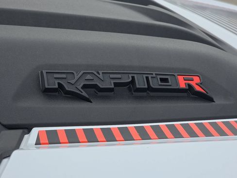 Used 2025 Ford F150 Raptor w/ Equipment Group 803A Raptor R AWD/4WD image 12