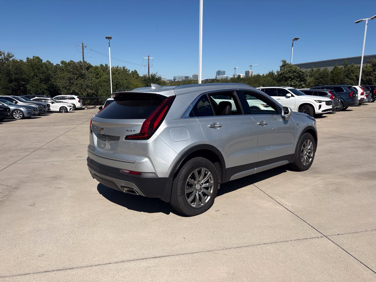 Used 2019 Cadillac XT4 Premium Luxury FWD image 5