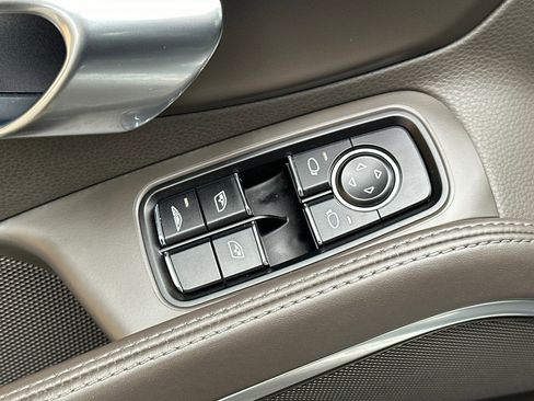 Used 2018 Porsche 911 Carrera S image 12