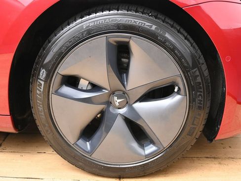 Used 2018 Tesla Model 3 Long Range AWD/4WD image 13