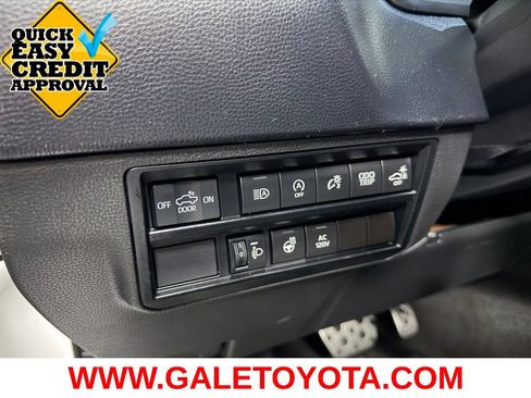 Used 2023 Toyota Tundra SR5 AWD/4WD image 17