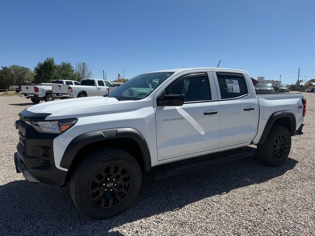 Used 2023 Chevrolet Colorado Trail Boss w/ LPO, Skid Plate Package AWD/4WD image 5