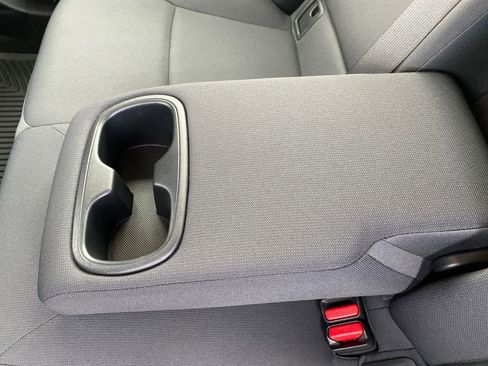 Used 2021 Toyota Corolla LE image 24