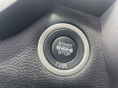 Used 2023 RAM 2500 Big Horn w/ Level 1 Equipment Group AWD/4WD image 7