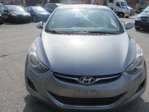 Used 2012 Hyundai Elantra GLS FWD image 42