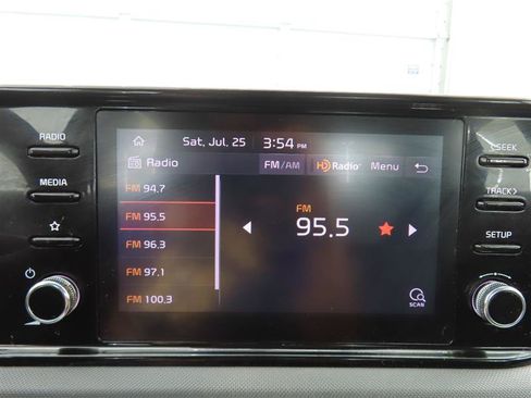Used 2023 Kia K5 LXS FWD image 21