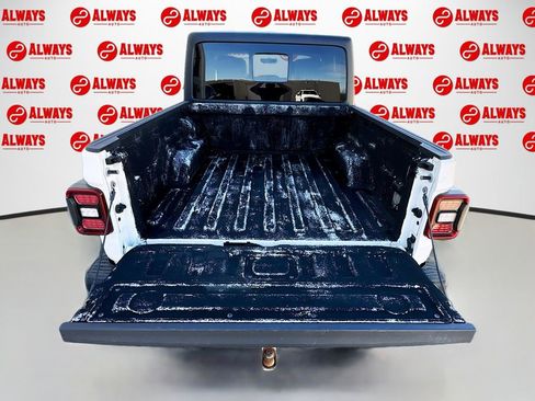 Used 2021 Jeep Gladiator Rubicon image 22