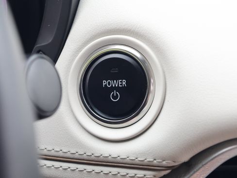 Used 2024 MAZDA CX-90 Plug-In Hybrid w/ Premium Plus AWD/4WD image 18