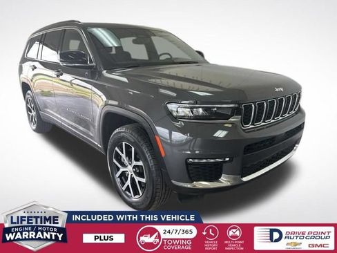 Used 2024 Jeep Grand Cherokee L Limited AWD/4WD image 1