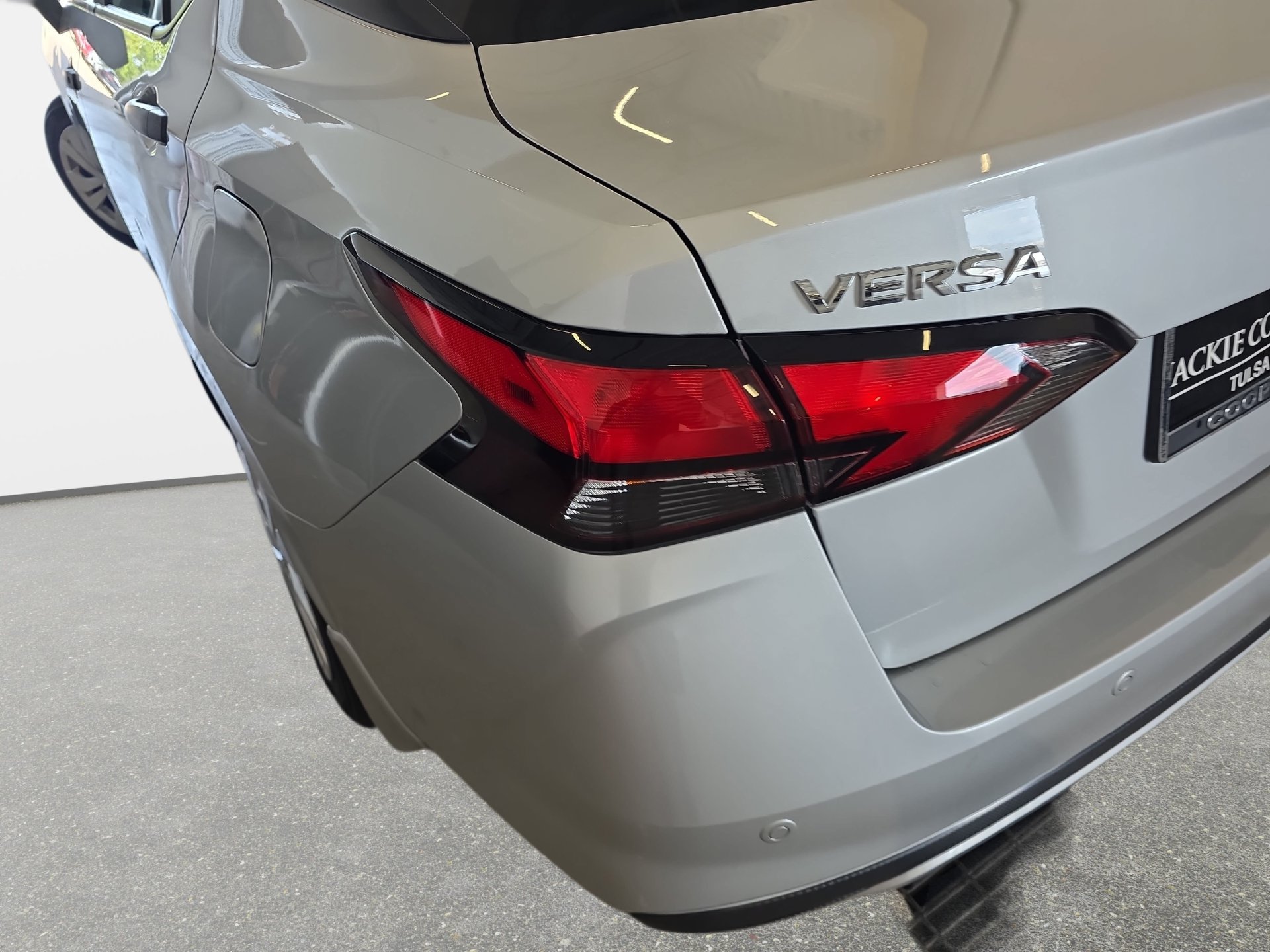 Certified 2025 Nissan Versa S w/ Trunk Package FWD image 31