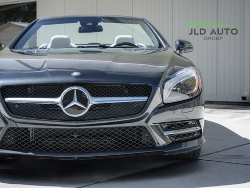 Used 2016 Mercedes-Benz SL 550 image 42