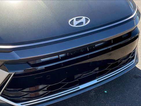 Used 2025 Hyundai Sonata SE image 32