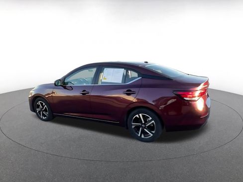 Used 2025 Nissan Sentra SV image 10