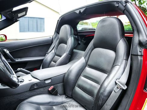 Used 2006 Chevrolet Corvette Coupe w/ Preferred Equipment Group RWD image 43