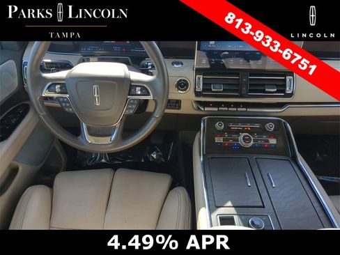 Certified 2022 Lincoln Navigator Reserve image 12