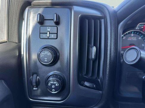 Used 2018 Chevrolet Silverado 1500 LT w/ All Star Edition AWD/4WD image 20