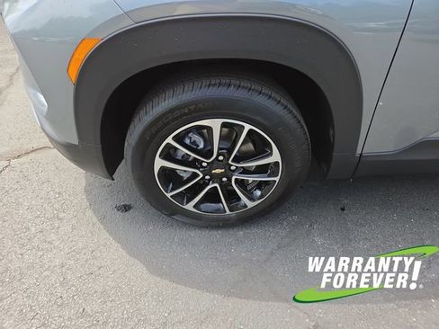 New 2026 Chevrolet TrailBlazer LT w/ Convenience Package AWD/4WD image 18