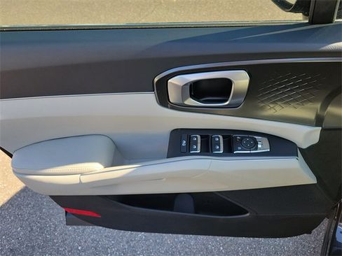 New 2026 Kia Sorento S image 19