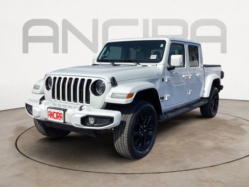 Used 2023 Jeep Gladiator Overland image 9