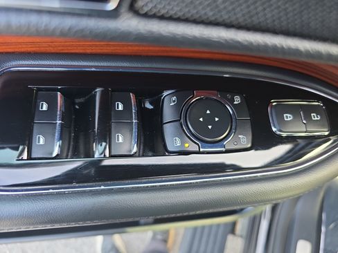 Used 2024 Lincoln Navigator Reserve image 29