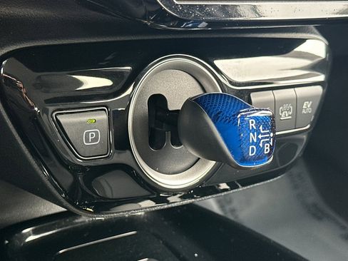 Certified 2022 Toyota Prius Prime XLE image 28