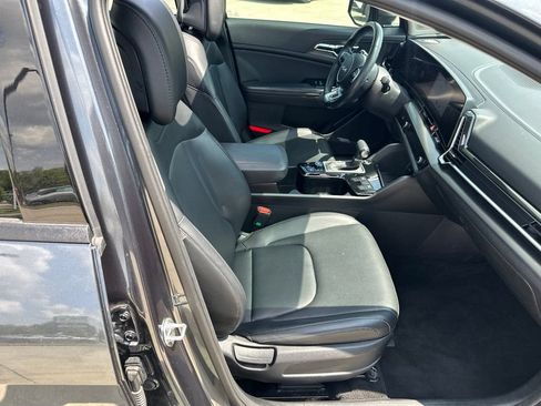 Used 2024 Kia Sportage SX FWD image 31