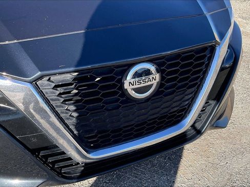 Used 2020 Nissan Altima 2.0 Platinum FWD image 28