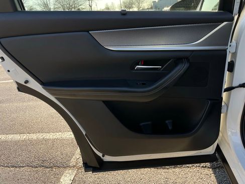 Used 2025 MAZDA CX-70 3.3 Turbo w/ Preferred Package image 39