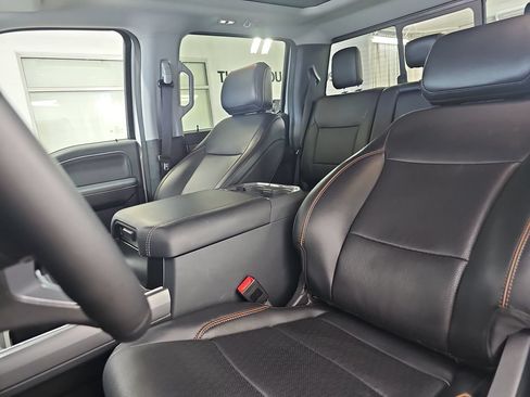 Used 2025 Ford F350 Lariat w/ Tremor Off-Road Package AWD/4WD image 18