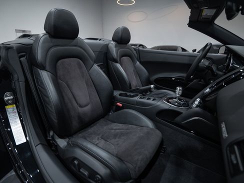 Used 2014 Audi R8 V8 AWD/4WD image 31