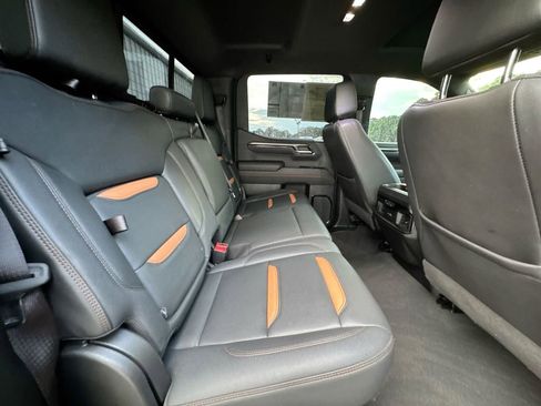 Used 2023 GMC Sierra 1500 AT4 w/ AT4 Premium Package AWD/4WD image 29