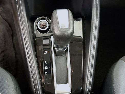 Used 2019 Nissan Kicks S FWD image 19