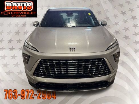 Used 2026 Buick Enclave Avenir w/ Super Cruise Package AWD/4WD image 9