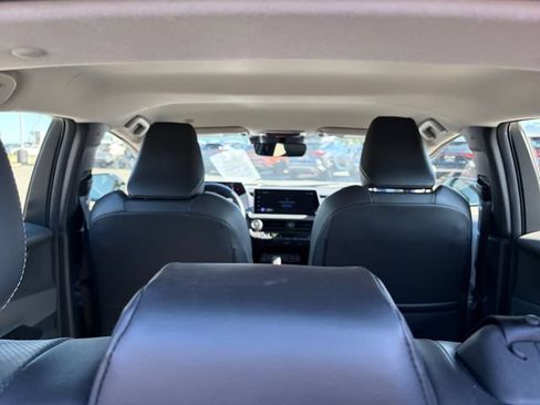 Used 2024 Toyota Prius XLE FWD image 24