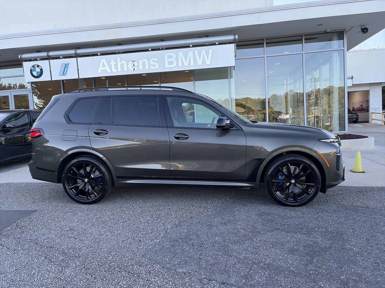 Used 2026 BMW X7 M60i AWD/4WD image 9