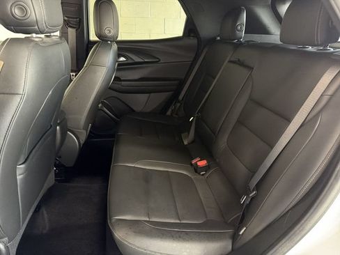 Certified 2021 Chevrolet TrailBlazer ACTIV w/ Convenience Package AWD/4WD image 23