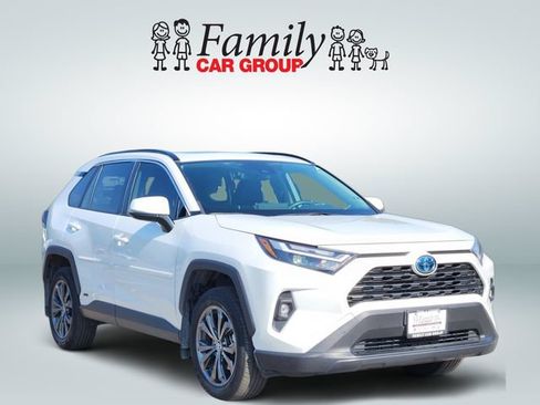 Used 2024 Toyota RAV4 XLE Premium AWD/4WD image 2